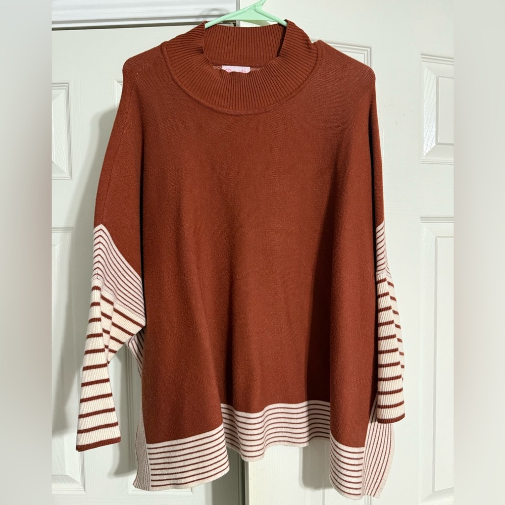 Like New Medium Dark Orange/Rust and Cream Poncho Style Top